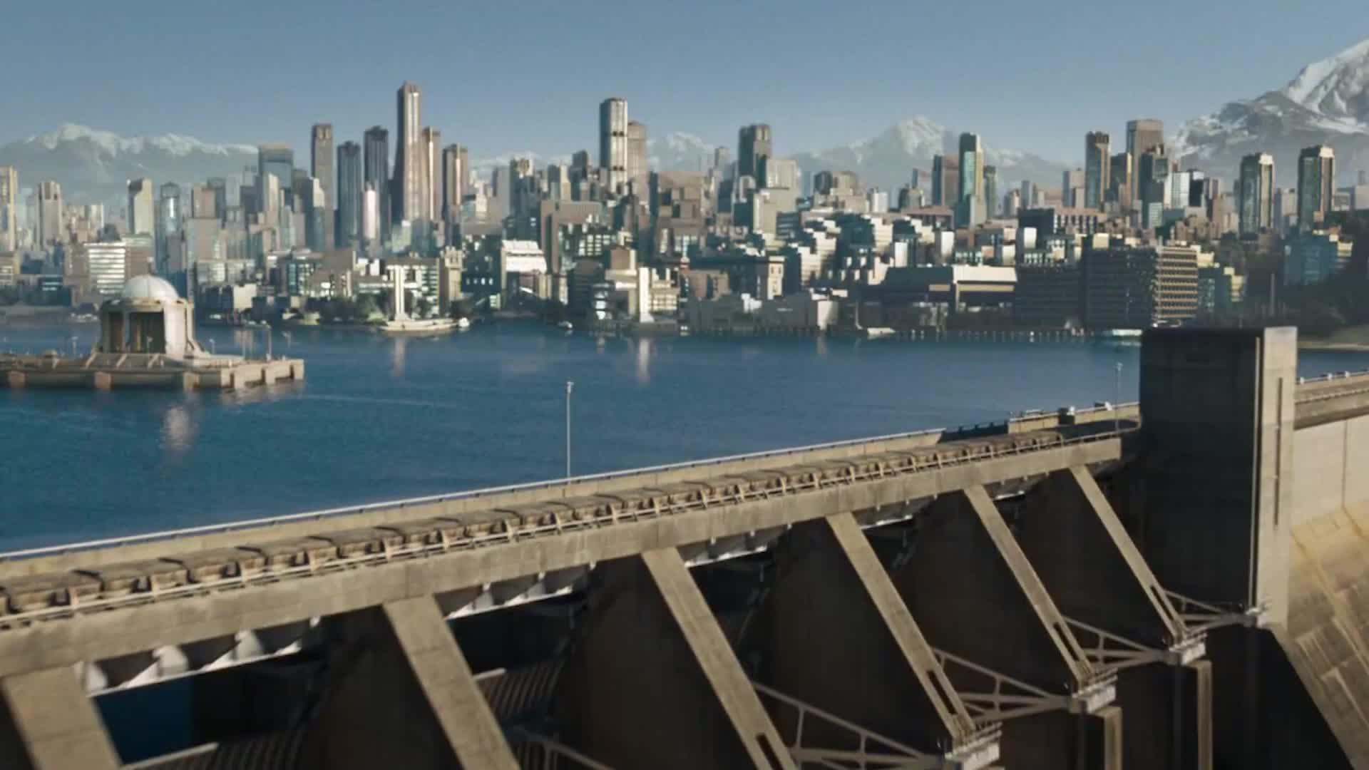 THE HUNGER GAMES MARATHON CLIP V£