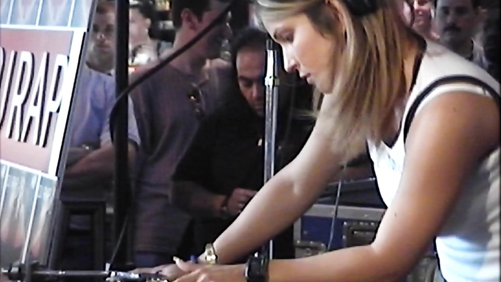 DJ Rap_screenshot_RAVE