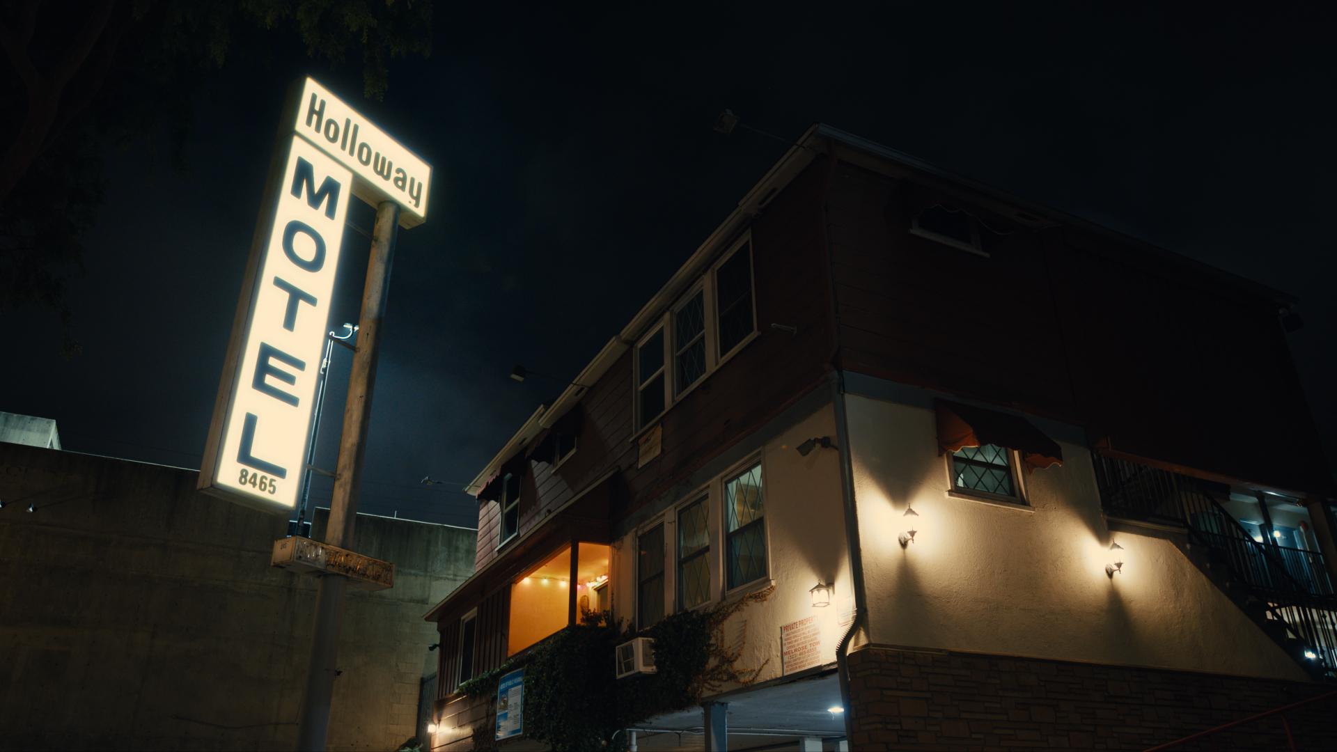 Holloway Motel Night_(credit_Zayd Ezzeldine)